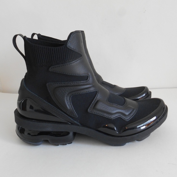 w nike vapormax light ii